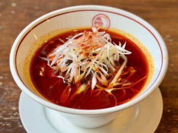 杏仁荘　麻辣大陸担々麺