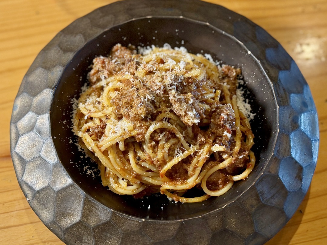 トラットリア？ タノ ゴロゴロ肉のボロネーゼ